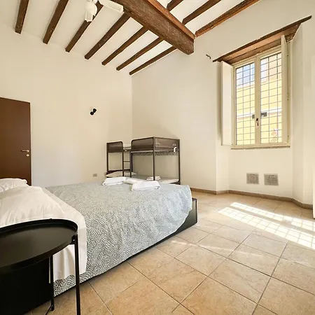 Santa Maria *